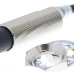 Capteur de proximité inductif Omron Baril fileté, M18 2 fils 20 mm 30 V c.c. 100mA, 3 mA