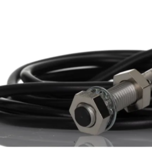 Capteur de proximité inductif Omron Baril fileté, M8 E2B PnP 2 mm 30 V c.c. 200mA