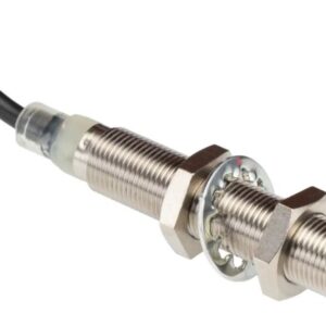Capteur de proximité inductif Omron Baril fileté, M8 x 1 E2B PnP 2 mm 30 V c.c. 200mA