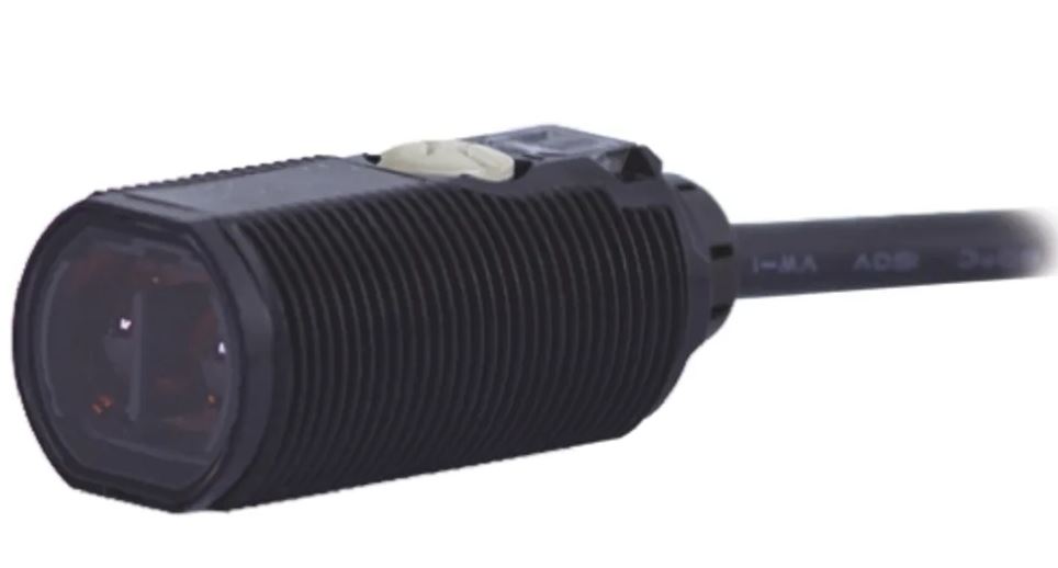 Capteur photoélectrique Omron Réflexion directe LED, Cylindrique Précâblé PnP Non