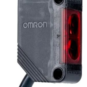 Capteur photoélectrique Omron Rétro-réflectif Lumière rouge polarisé, Rectangulaire PnP Non