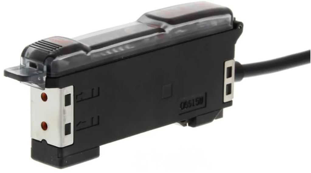 Amplificateur pour fibre optique Omron, PnP Plastique, IP66 12V