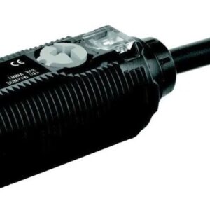 Capteur photoélectrique Omron Rétro-réflectif LED rouge, Cylindrique PnP Non