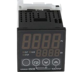 Régulateur de température PID Omron E5CB Panneau On-Off, 1 sorties 1 entrées, Relais, Tension 240V c.a.