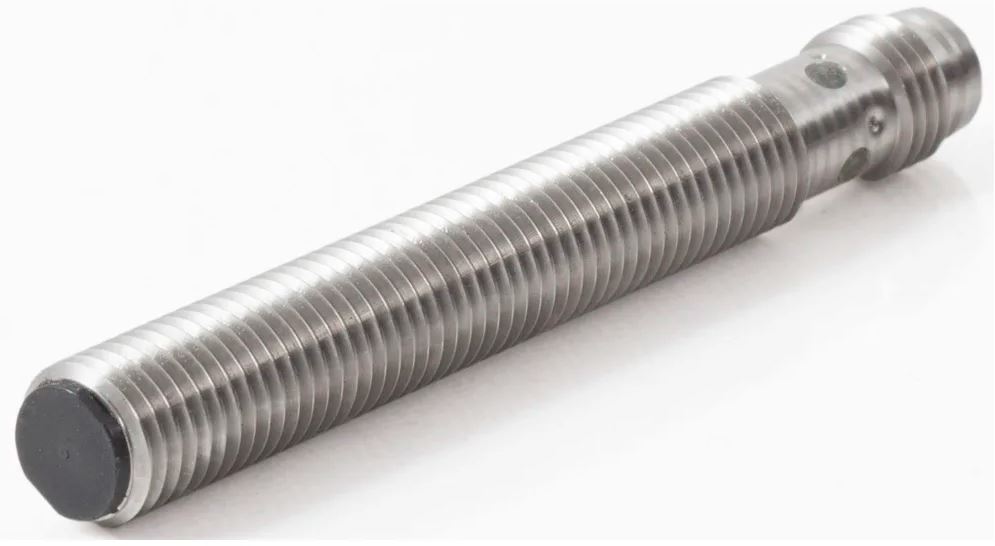 Capteur de proximité inductif Omron Baril fileté, M8 E2B PnP 1.5 mm 30 V c.c. 200mA