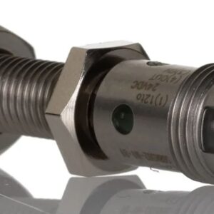 Capteur de proximité inductif Omron Baril fileté, M8 E2A PnP 30 mm 1000 V c.a. 32 V c.c. 200mA