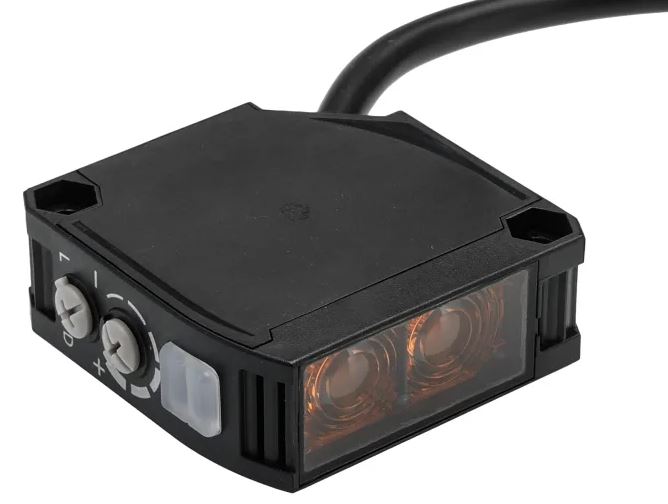 Capteur photoélectrique Omron Réflexion directe LED, Bloc Câble Relais Non