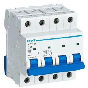 Disjoncteur miniature NB1, 32A CHINT 4 pôles Type C 480V c.a. 480 V c.c., pouvoir de coupure 10 kA
