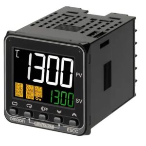 Régulateur de température PID Omron E5CC Panneau On-Off, 1 sorties 2 entrées, Relais statique 240V