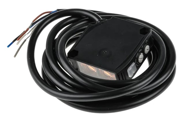 Capteur photoélectrique Omron Réflexion directe LED rouge, Bloc Câble Relais Non