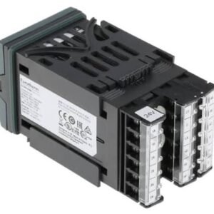 Régulateur de température PID Eurotherm 3200 Panneau On-Off, 3 sorties, Relais 264V c.a.